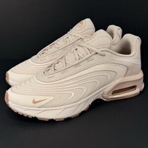 Nike Air Max Fire Women’s Size 11 Soft Pink Running Shoes IF2620-600 NEW